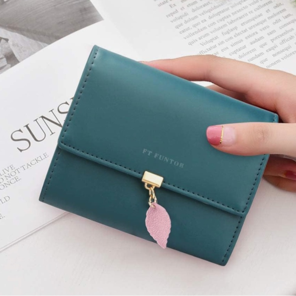 FT FUNTER RFID Leaf Card Holder Trifold Ladies Wallet, Turquoise NWOT